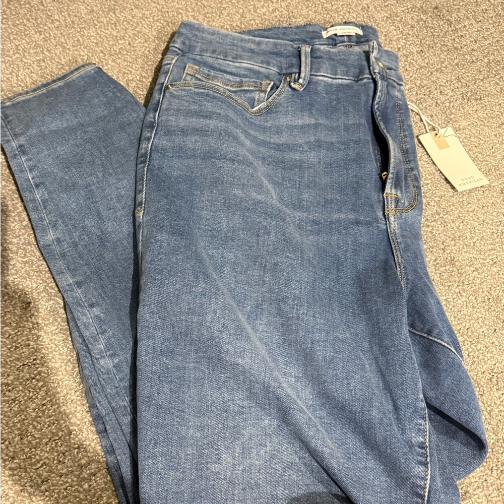 Good American Light Blue Skinny Jeans